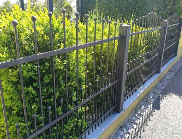 Custom Metal Fence Custom Metal Fence